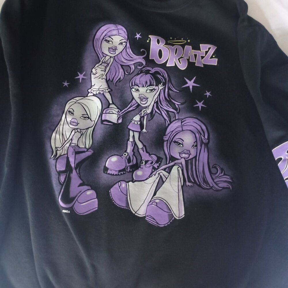 Bratz Sweatshirt Size M